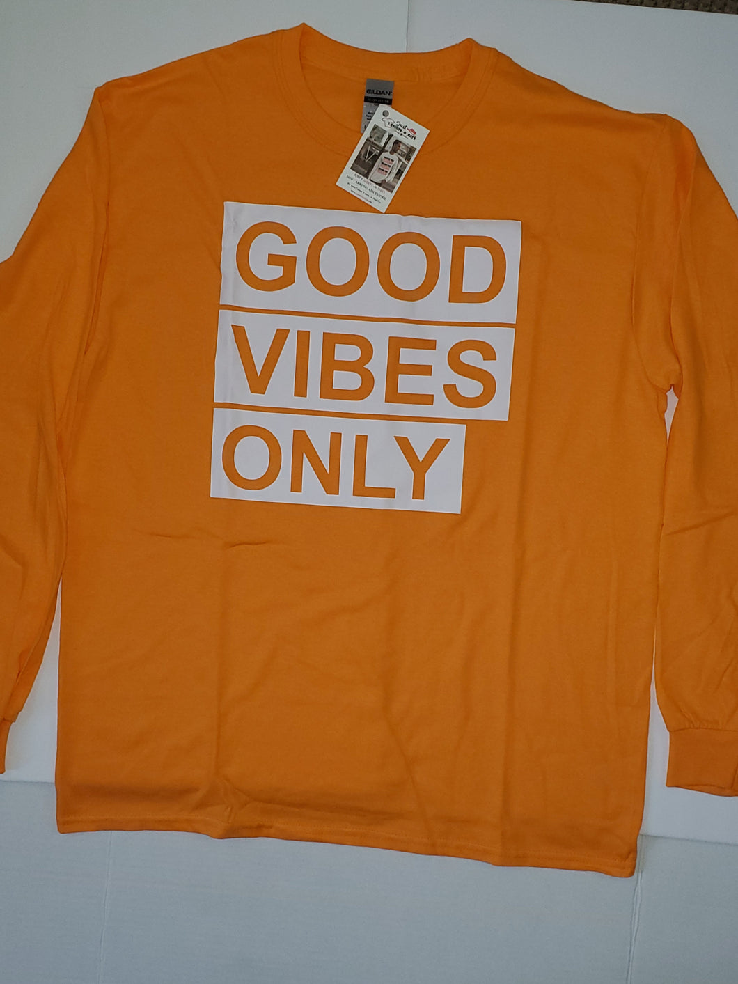 GOOD VIBES ONLY     LONG SLEEVE SWEATSHIRTS